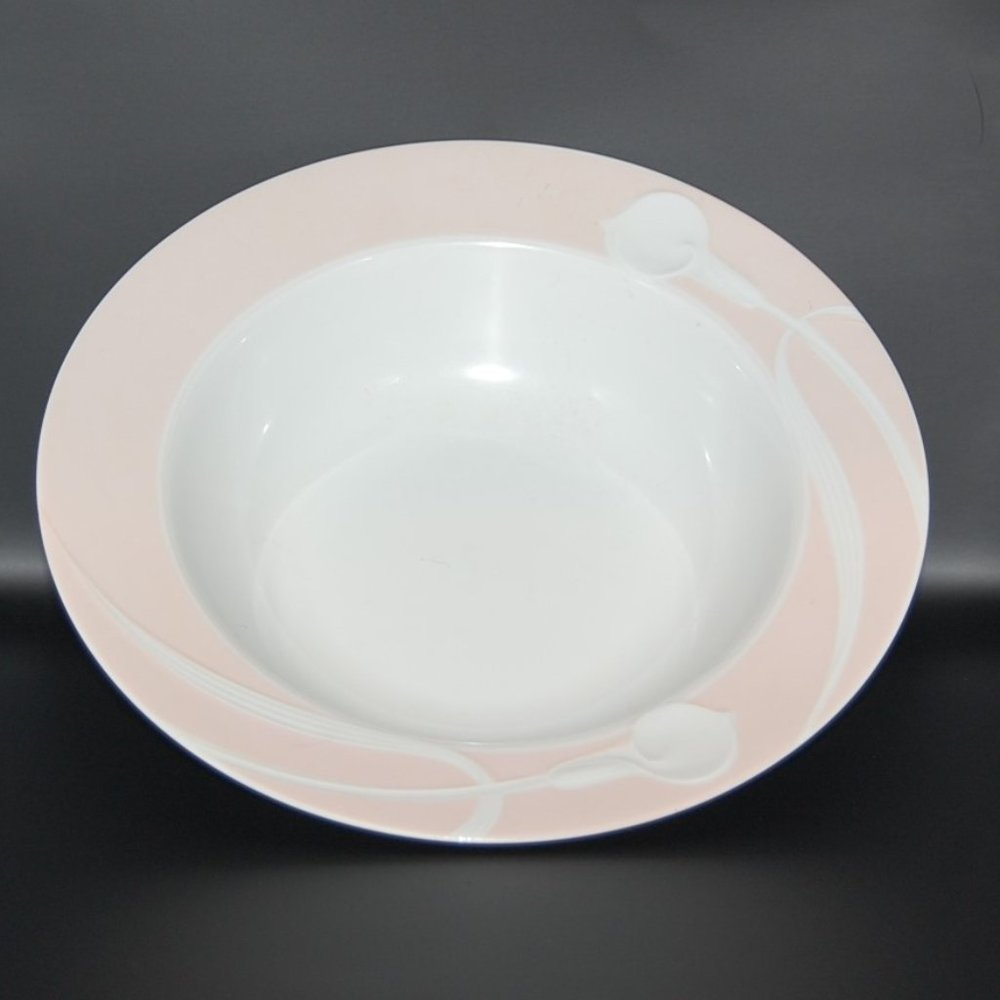 10" Round Vegetable Bowl Classic Flair Peach Mikasa